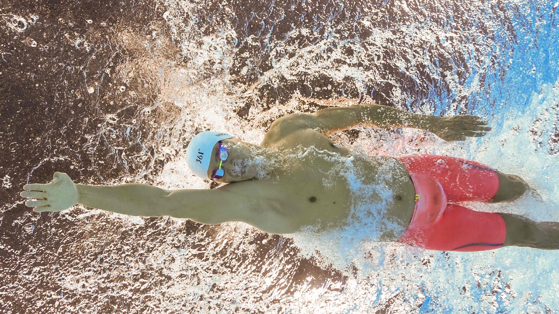 开云电竞平台注册-《电竞产业链全揭秘：从硬件制造到内容发行》，电竞产业构成